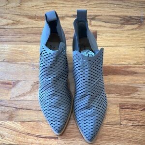Gray Perforated women’s shoe